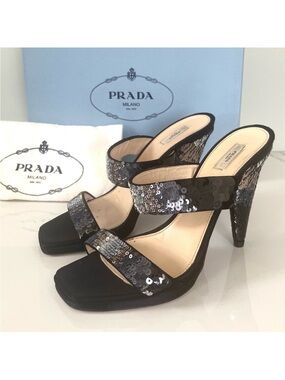 AUTHENTIC PRADA RUNWAY HEELS